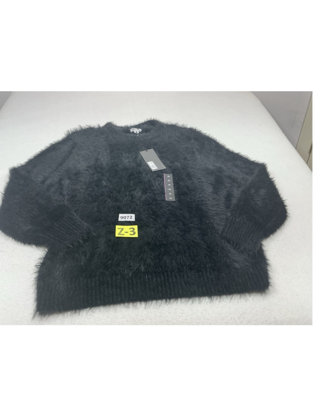 Womans NWT Future Collective Fuzzy Pullover Sweater 3X Black